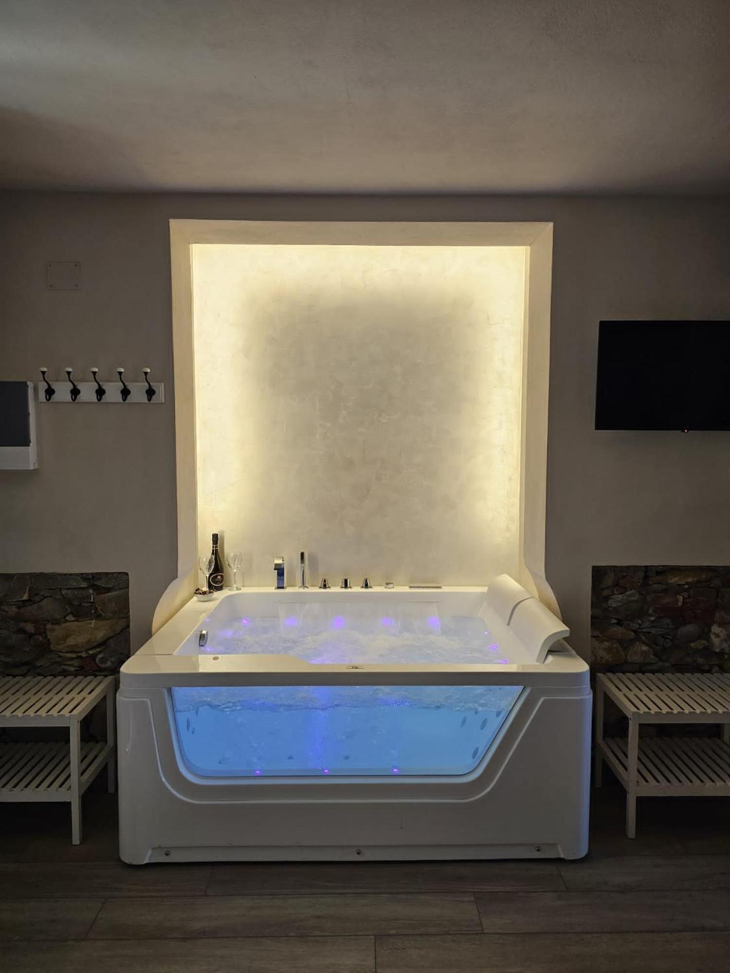 Il Tiglio Jacuzzi&Sauna Lucca Exterior photo